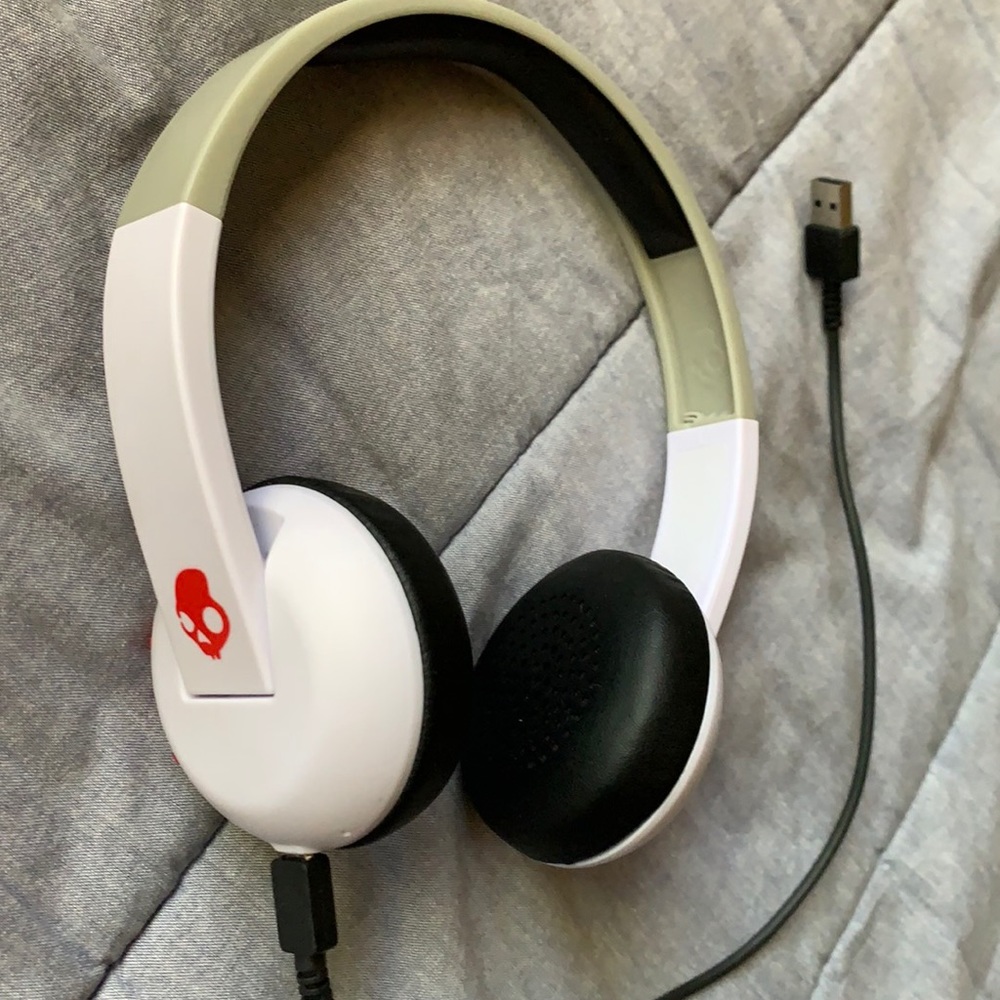 Skullcandy wireless over- ear headphones.